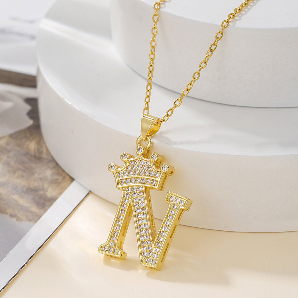 1PCS Fashionable Gold Diamond Crown Uppercase Letter Popular Pendant Necklace Suitable For Daily Use Festivals Parties Gifts Jewelry Set