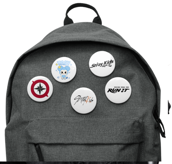 Set of pin buttons STRAY KIDS